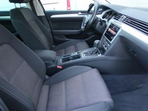 Volkswagen Passat  2.0 TDI 