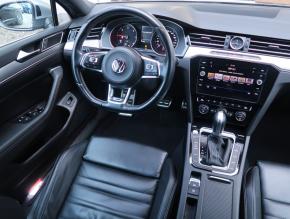 Volkswagen Passat  2.0 TDI R-Line 