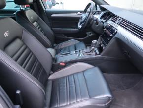 Volkswagen Passat  2.0 TDI R-Line 