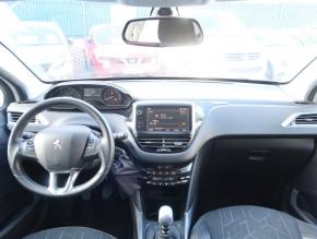 Peugeot 2008  1.2 PureTech Style 