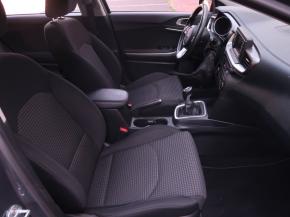 Kia Ceed  1.4 CVVT Silver 