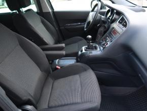 Peugeot 5008  1.6 HDi 