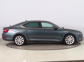 Škoda Superb  2.0 TDI 