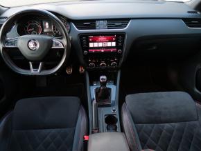 Škoda Octavia  RS 245 2.0 TSI RS Challenge 