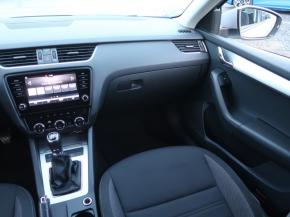 Škoda Octavia  1.6 TDI Ambition 