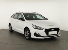 Hyundai i30  1.4 T-GDI 