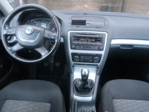 Škoda Octavia  1.4 TSI Ambiente Plus 