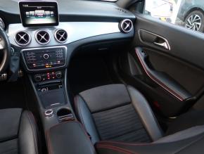 Mercedes-Benz CLA  200 CDI AMG Paket 