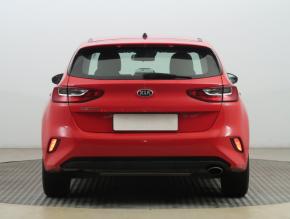 Kia Ceed  1.4 MPI Cool 