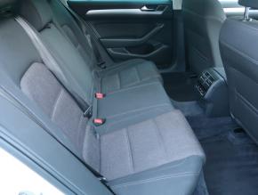 Volkswagen Passat  2.0 TDI 