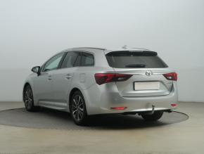 Toyota Avensis  2.0 D-4D 