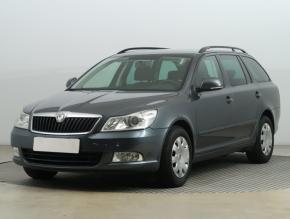 Škoda Octavia  1.8 TSI Ambiente 