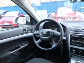 Škoda Octavia  1.8 TSI Ambiente 