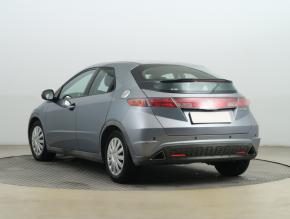 Honda Civic  1.8 i 