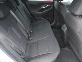 Hyundai i30  1.4 T-GDI 