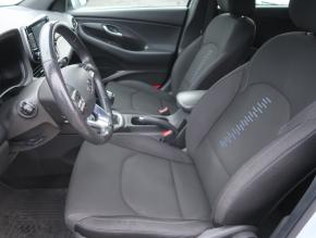 Hyundai i30  1.4 T-GDI 