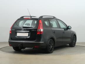 Hyundai i30  1.6 CVVT 