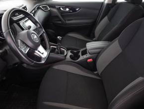 Nissan Qashqai  1.3 DIG-T 