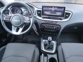 Kia Ceed  1.5 T-GDI 