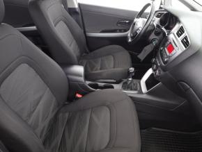 Kia Ceed  1.4 CVVT 