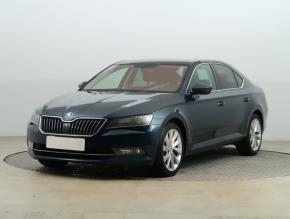 Škoda Superb  2.0 TDI Style 