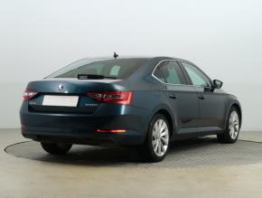 Škoda Superb  2.0 TDI Style 