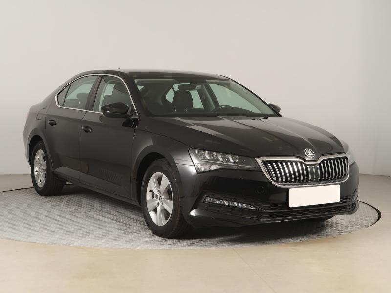 Škoda Superb  1.5 TSI Ambition