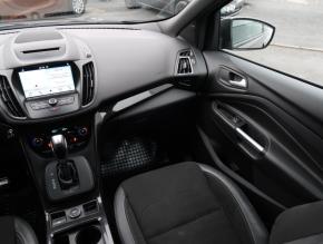 Ford Kuga  2.0 TDCi ST-Line 