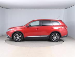 Mitsubishi Outlander  2.2 DI-D 