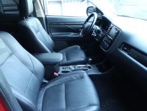 Mitsubishi Outlander  2.2 DI-D 