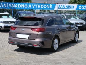 Kia Ceed  1.4 T-GDI 