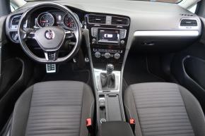 Volkswagen Golf  1.6 TDI 