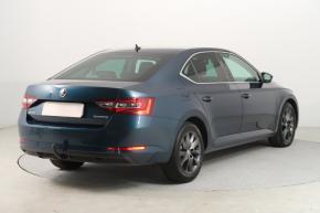 Škoda Superb  2.0 TDI 