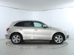 Audi Q5  2.0 TDI 