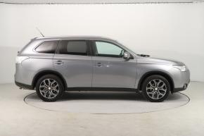 Mitsubishi Outlander  2.2 DI-D 