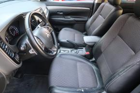 Mitsubishi Outlander  2.2 DI-D 