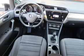 Volkswagen Touran  1.5 TSI 