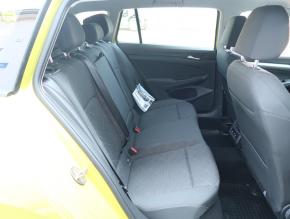 Volkswagen Golf  1.0 eTSI Life 