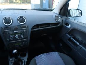 Ford Fusion  1.4 