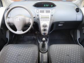 Toyota Yaris  1.0 VVT-i 