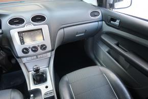 Ford Focus  1.6 16V 