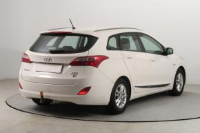 Hyundai i30  1.6 MPI 