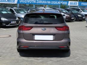 Kia Ceed  1.4 T-GDI 