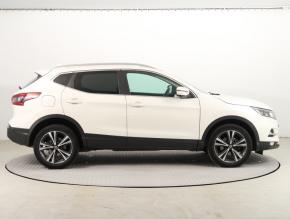 Nissan Qashqai  1.2 DIG-T 