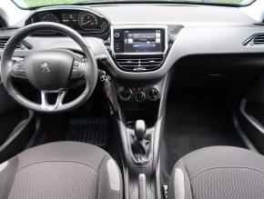 Peugeot 208  1.2 PureTech 