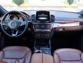 Mercedes-Benz GLE  GLE 400 