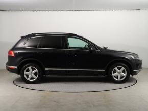 Volkswagen Touareg  3.0 TDI 