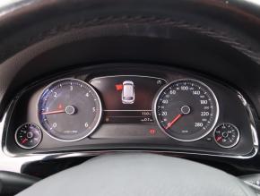 Volkswagen Touareg  3.0 TDI 