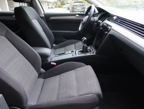 Volkswagen Passat  1.5 TSI 