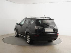 Mitsubishi Outlander  2.0 DI-D 